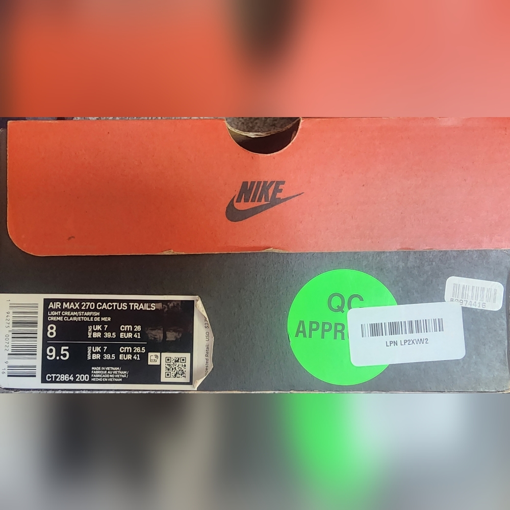 NIKE Air Max 270 Cactus Trails sz 8